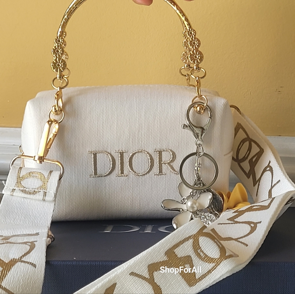 - ❤️Host pick 💥💥Dior New💥💥